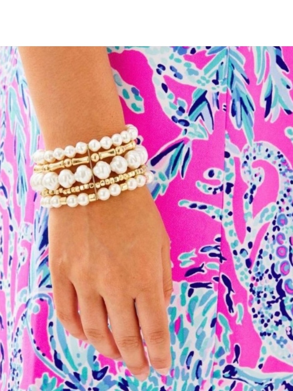 Lilly Pulitzer gold and pearl stretch bracelet - Picture 2 of 7